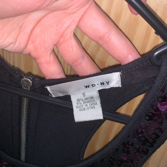 WD . NY black/purple dressy sequins shirt/top size S - Picture 3 of 3